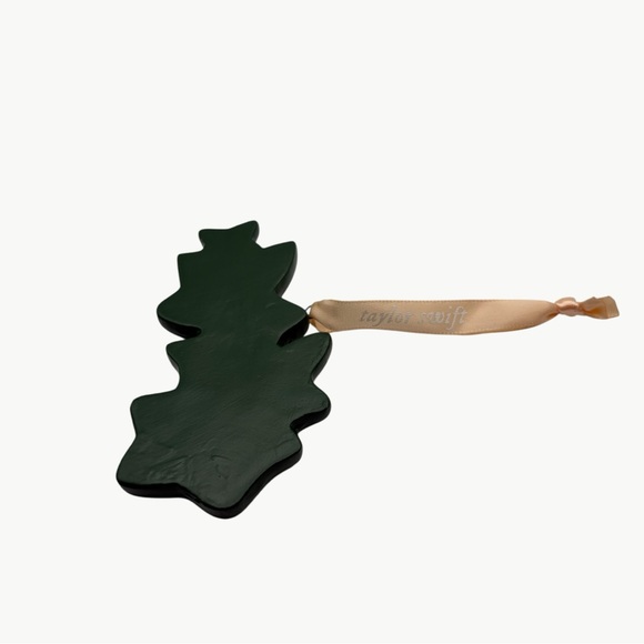 Evermore Ivy Taylor Swift Collectible Christmas Ornament | Green - Picture 7 of 15